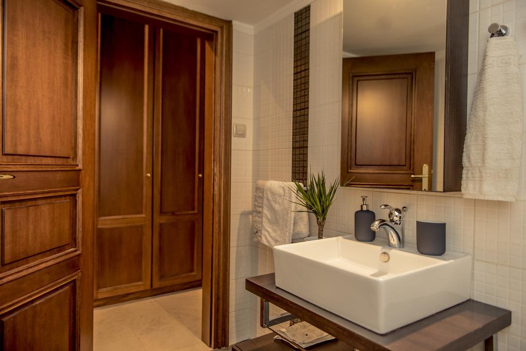 Elegant Supercentral Apartment Tesalonika Bagian luar foto